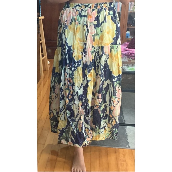 Free People Dresses & Skirts - Free People Floral Maxi Skirt